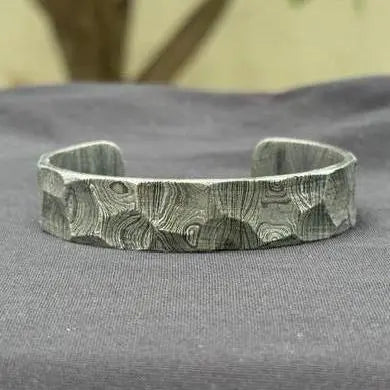 Damascus Hammered Bangle Hand Forged Steel Cuff Bracelet Viking Modern Jewelry Anniversary gift Unique Bracelet for Him Damascus Oath Ring My Store
