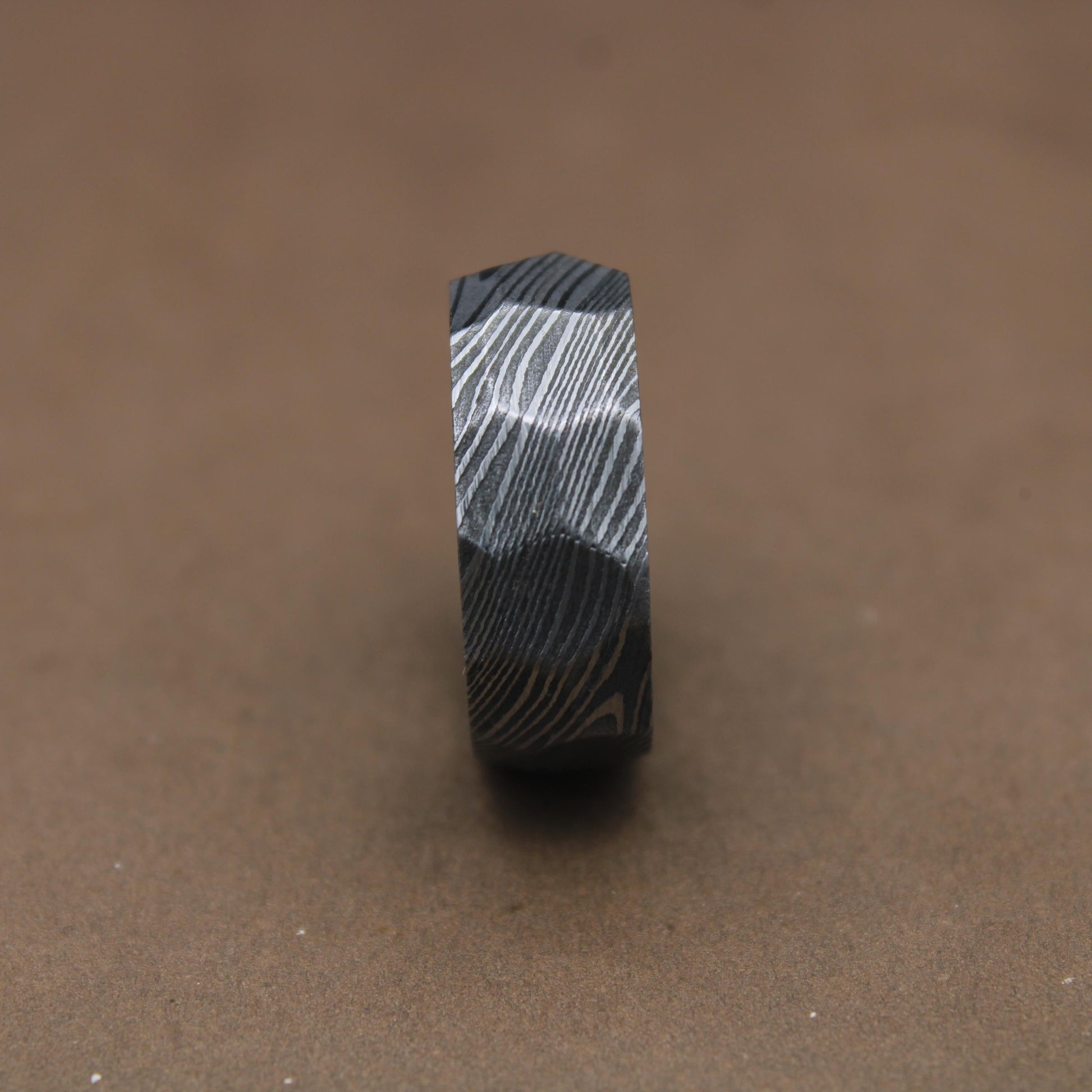 Hammered Damascus Ring, Mens Wedding Band, Distressed Rustic Finish, Hammered Ring For Mens Wedding Band, Womens Wedding Band, Proposal Ring Metalic Crafts