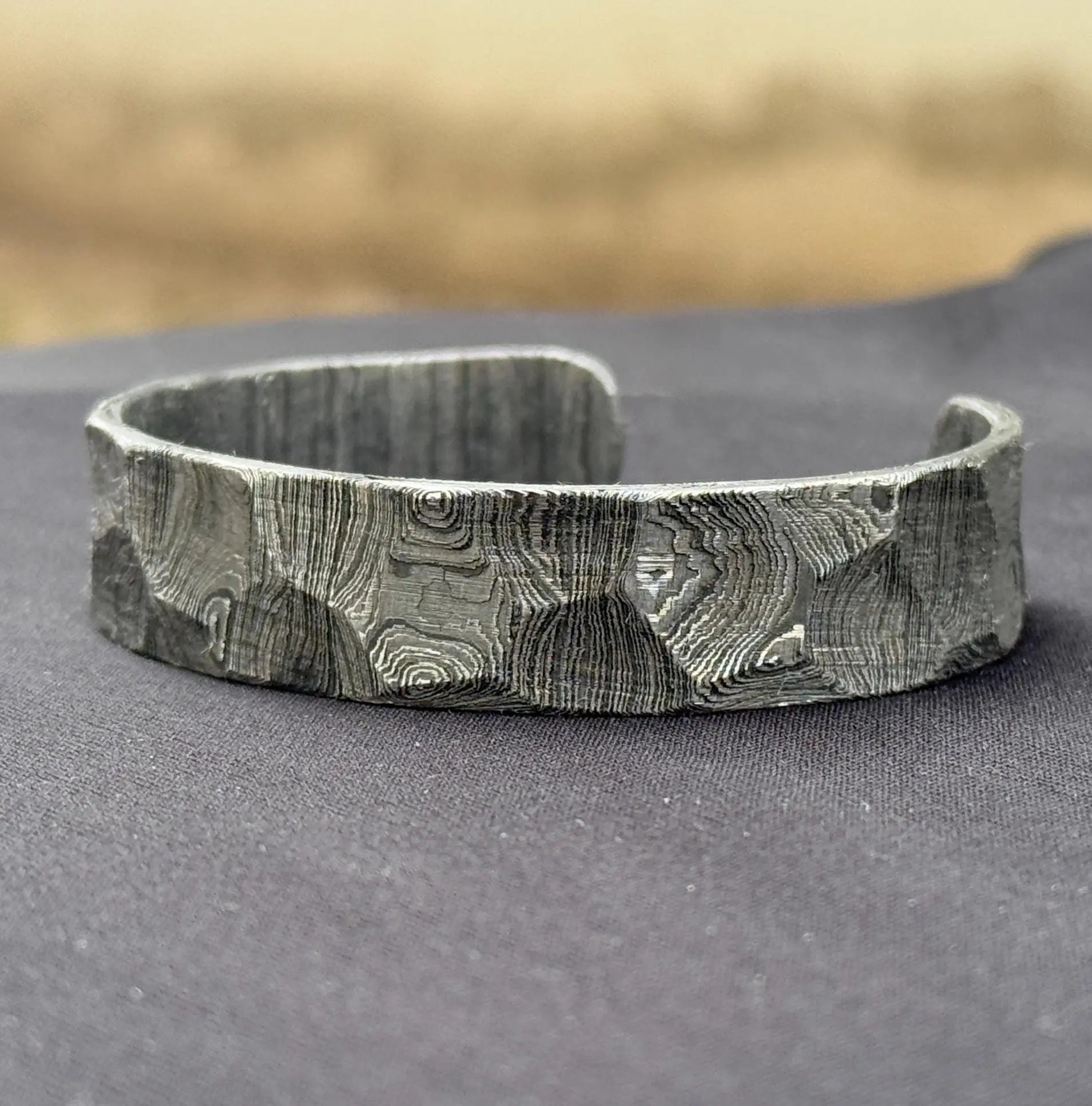 Damascus Hammered Bangle Hand Forged Steel Cuff Bracelet Viking Modern Jewelry Anniversary gift Unique Bracelet for Him Damascus Oath Ring My Store